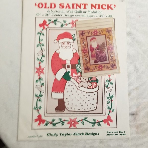 1983 Old Saint Nick Victorian Wall quilt pattern Pat037 - Picture 2 of 6